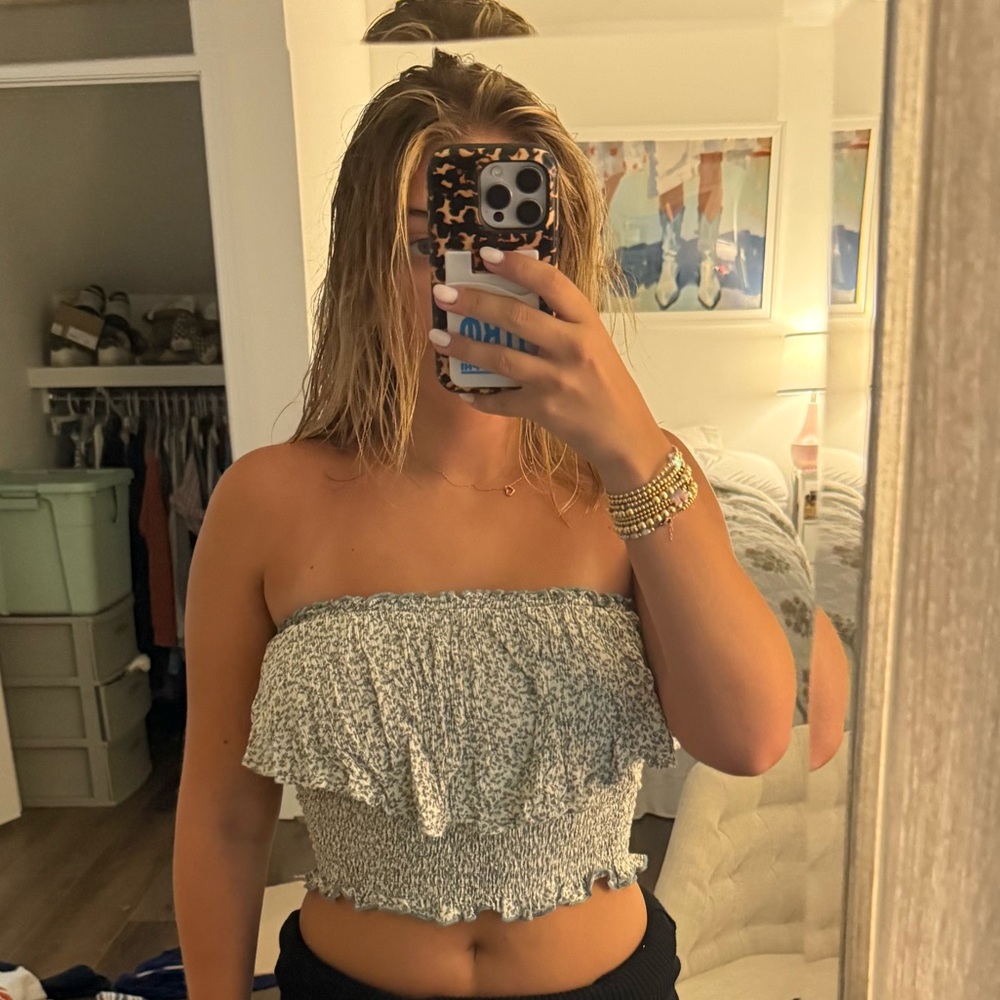 Women's Strapless Ruffle Top